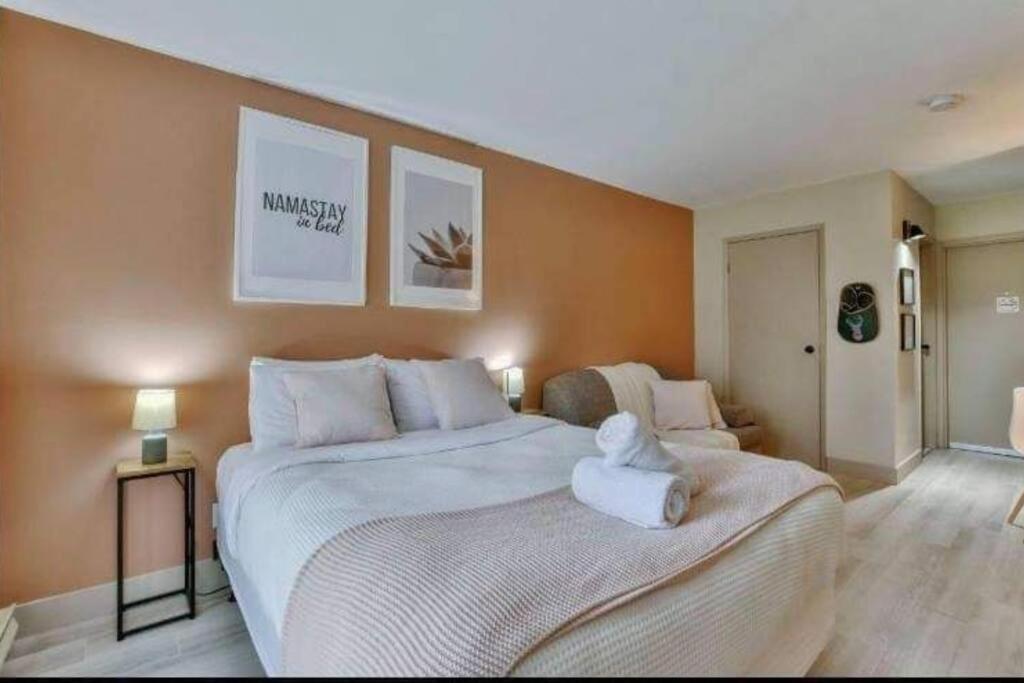 The Sunny Pastry Hotel Mont-Tremblant Esterno foto